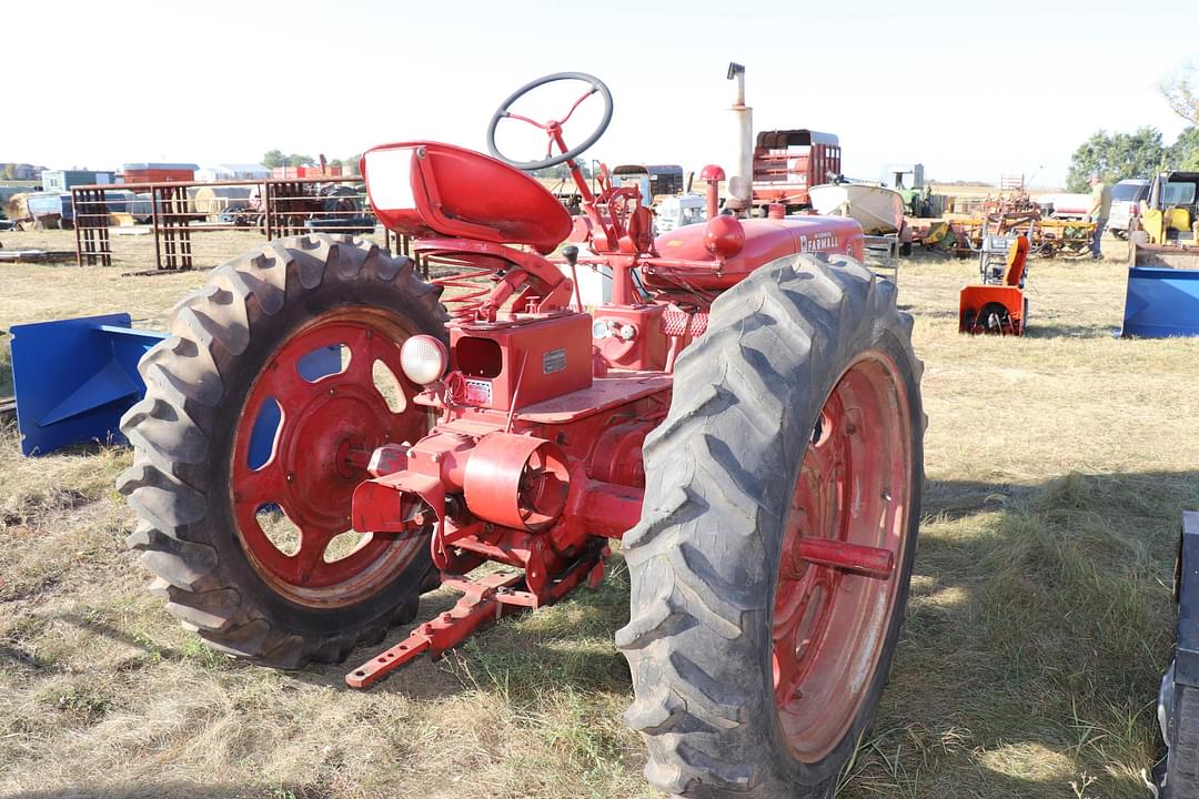 Image of Farmall C Image 1