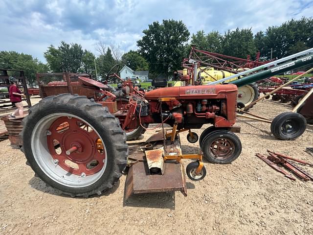 Image of Farmall C equipment image 1
