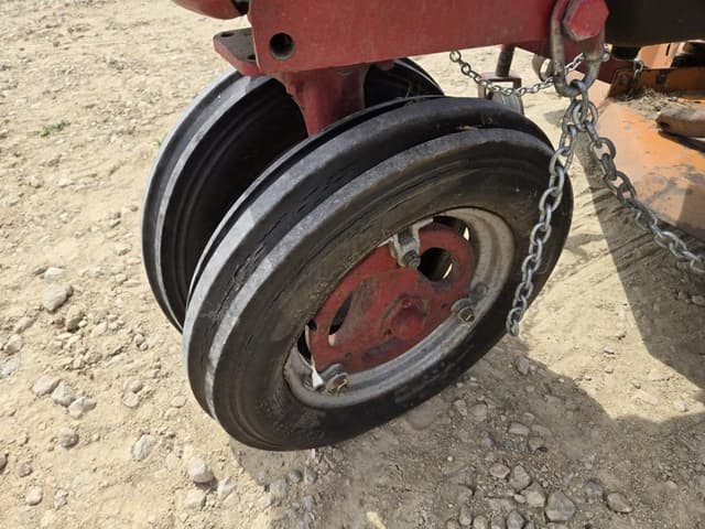 Image of Farmall C equipment image 3