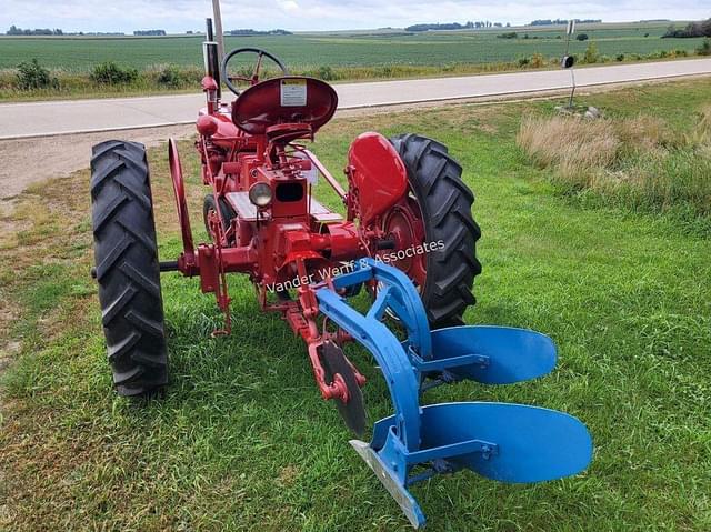 Image of Farmall C equipment image 1