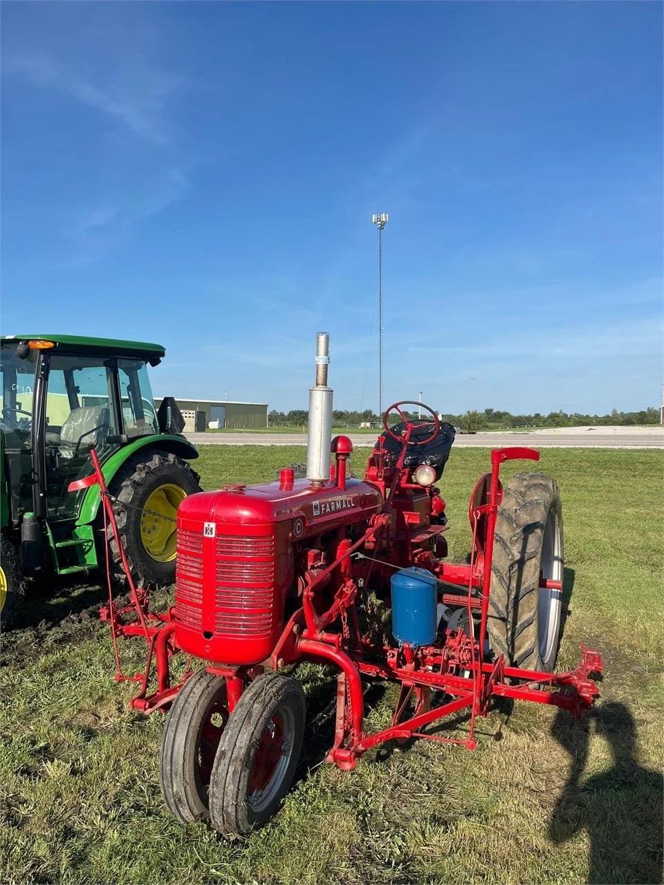 Farmall C Equipment Image0