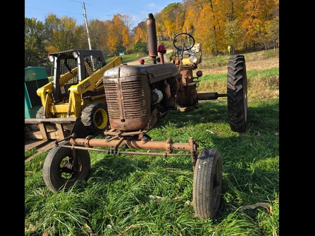 Image of Farmall C equipment image 1