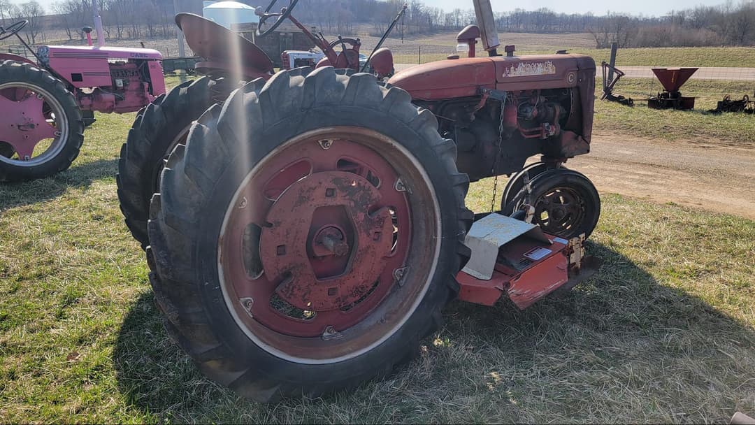 Image of Farmall C Image 1