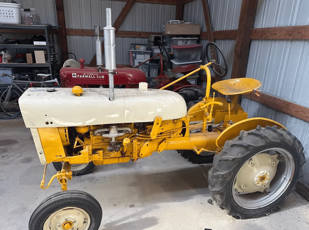 Image of Farmall Cub Primary Image