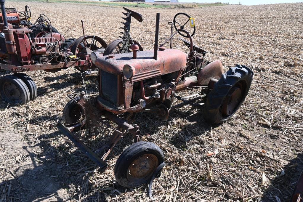 Main image Farmall Cub