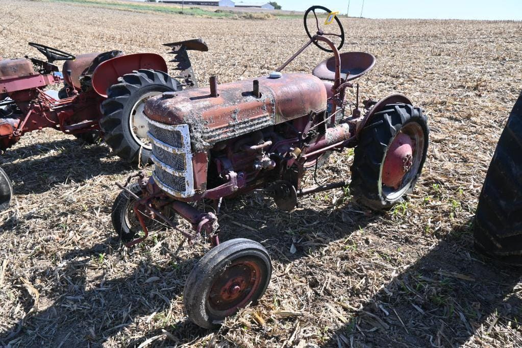 Main image Farmall Cub