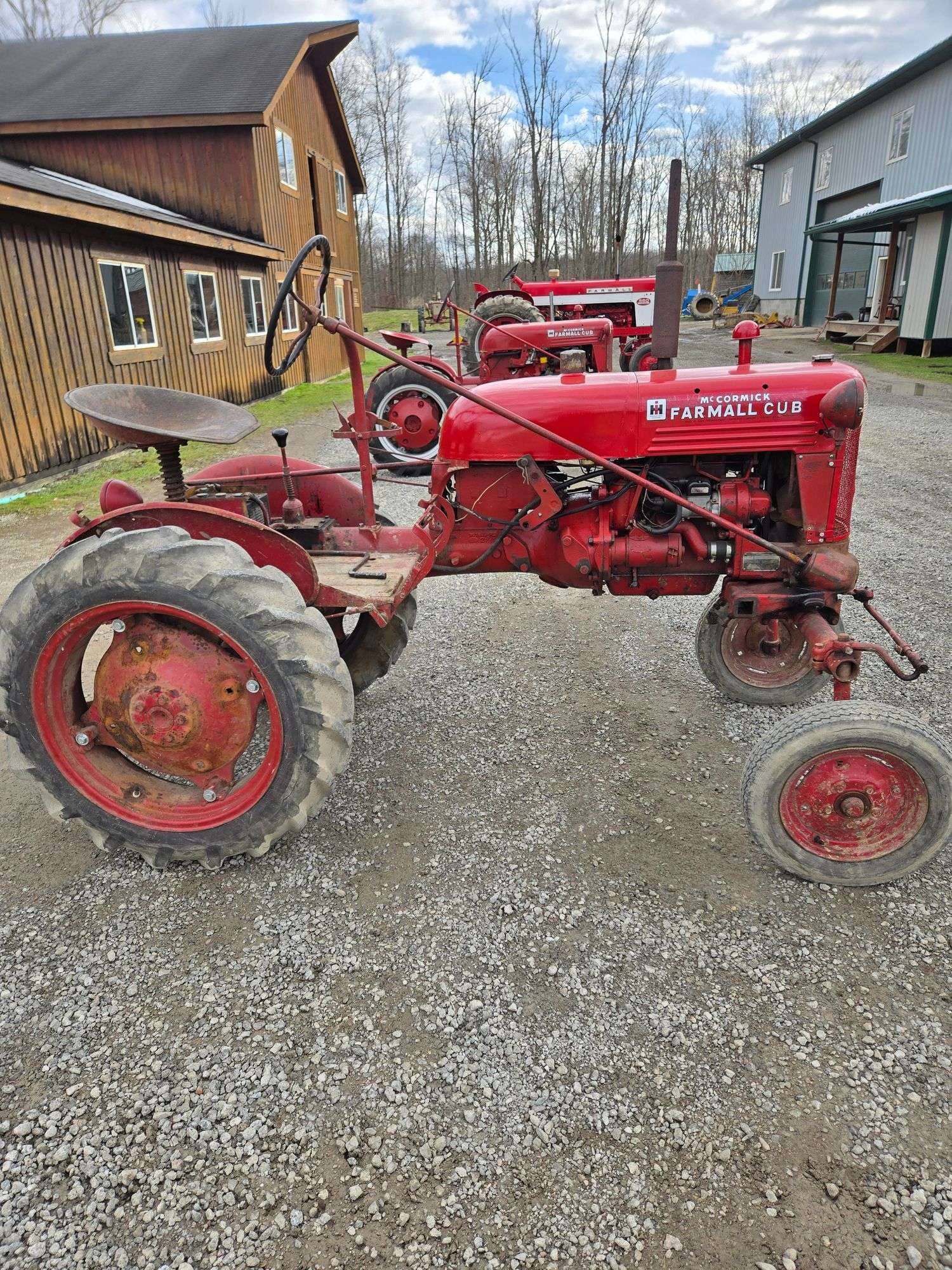 Farmall Cub Equipment Image0