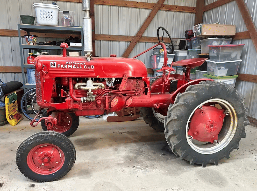 Image of Farmall Cub Image 0