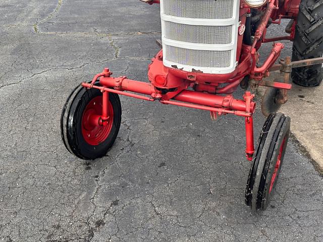 Image of Farmall Cub equipment image 1