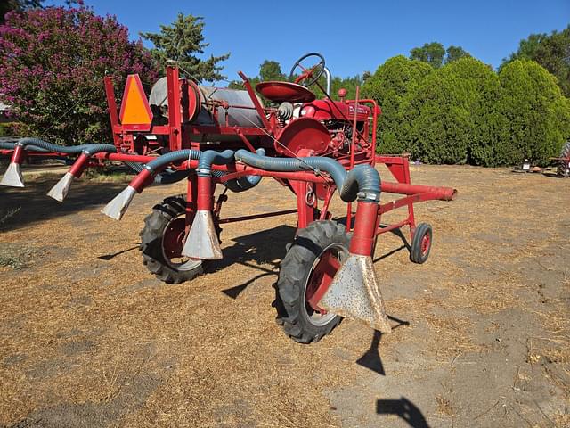 Image of Farmall Cub equipment image 4