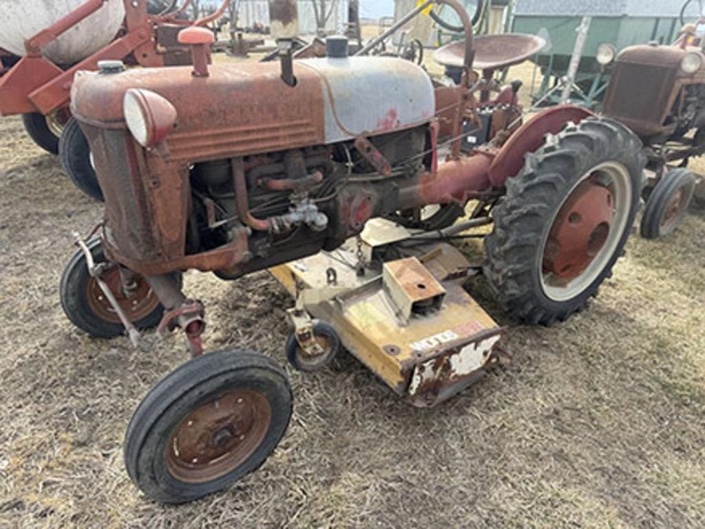 Farmall Cub Equipment Image0