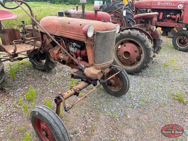 Image of Farmall Cub equipment image 4