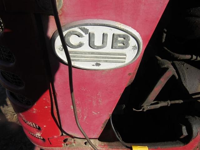 Image of Farmall Cub equipment image 4