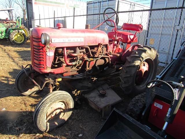 Image of Farmall Cub equipment image 1