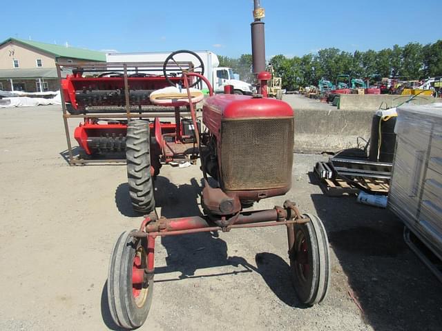 Image of Farmall Cub equipment image 1