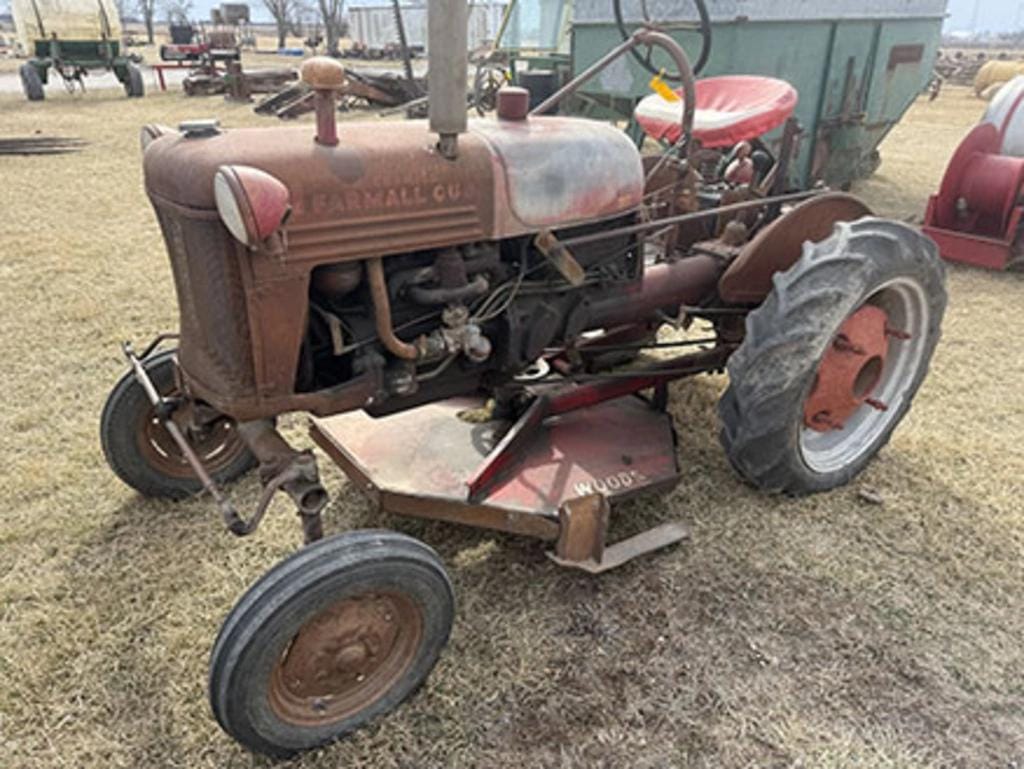 Farmall Cub Equipment Image0