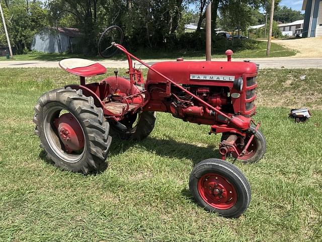 Image of Farmall Cub equipment image 3