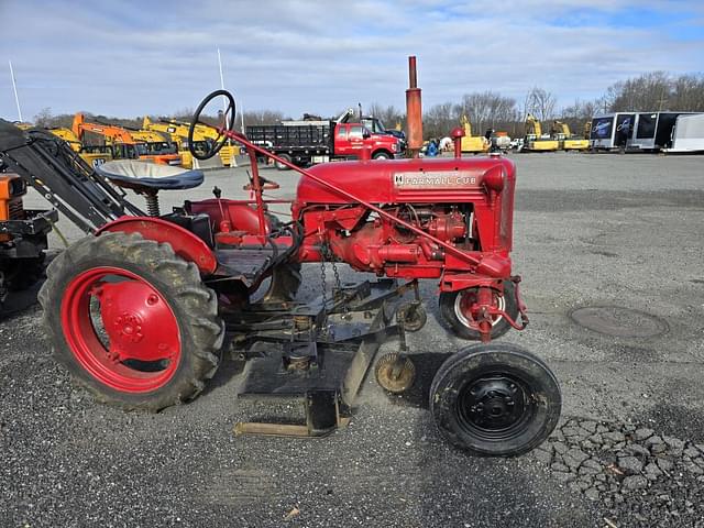 Image of Farmall Cub equipment image 2