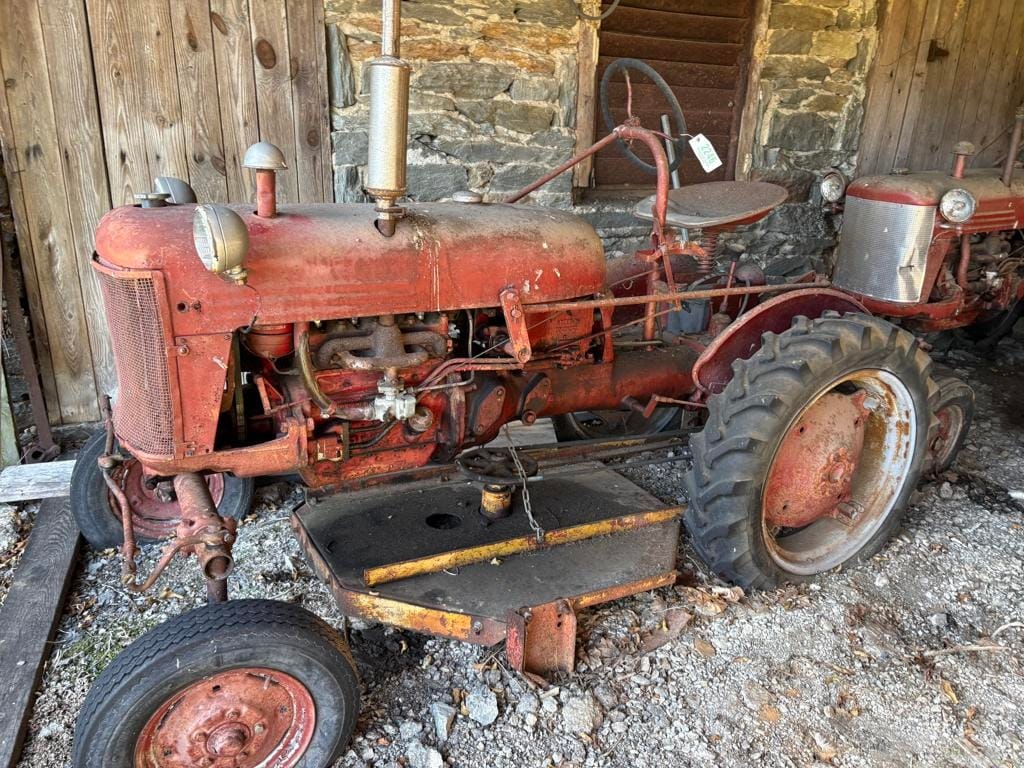 Farmall Cub Equipment Image0