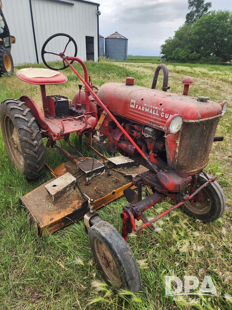Image of Farmall Cub Image 0