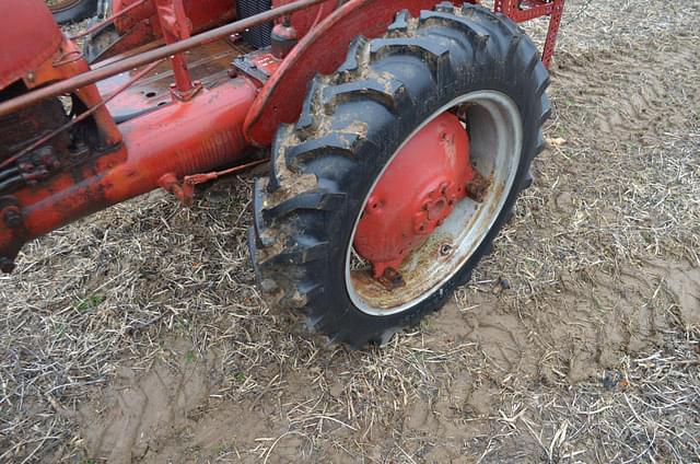 Image of Farmall Cub equipment image 4