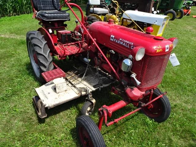 Image of Farmall Cub equipment image 1