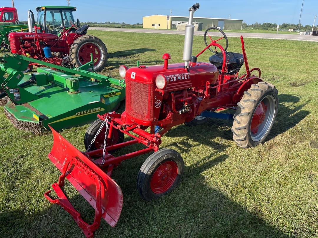 Image of Farmall Cub Image 1