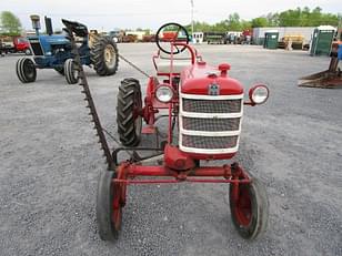 Main image Farmall Cub 1