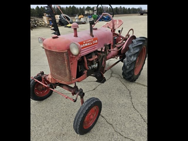 Image of Farmall Cub equipment image 1