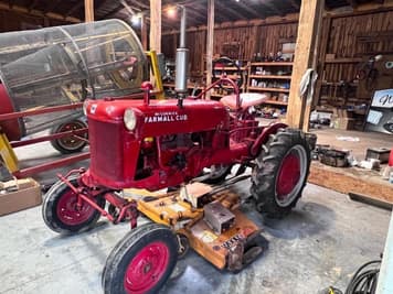 Main image Farmall Cub