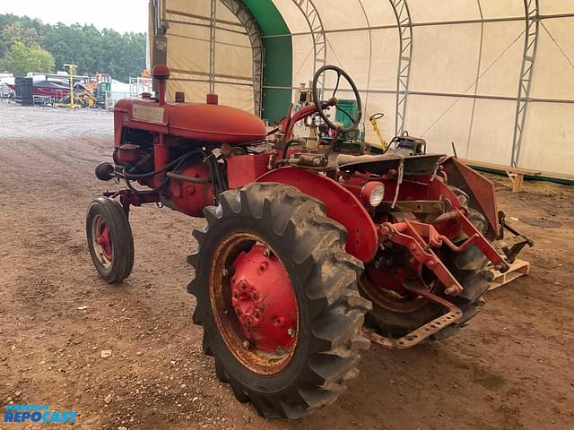 Image of Farmall A equipment image 3