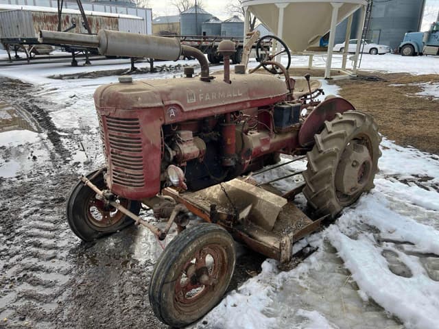 Image of Farmall Super A equipment image 1