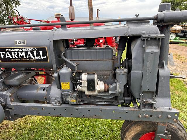 Image of Farmall F-12 equipment image 1