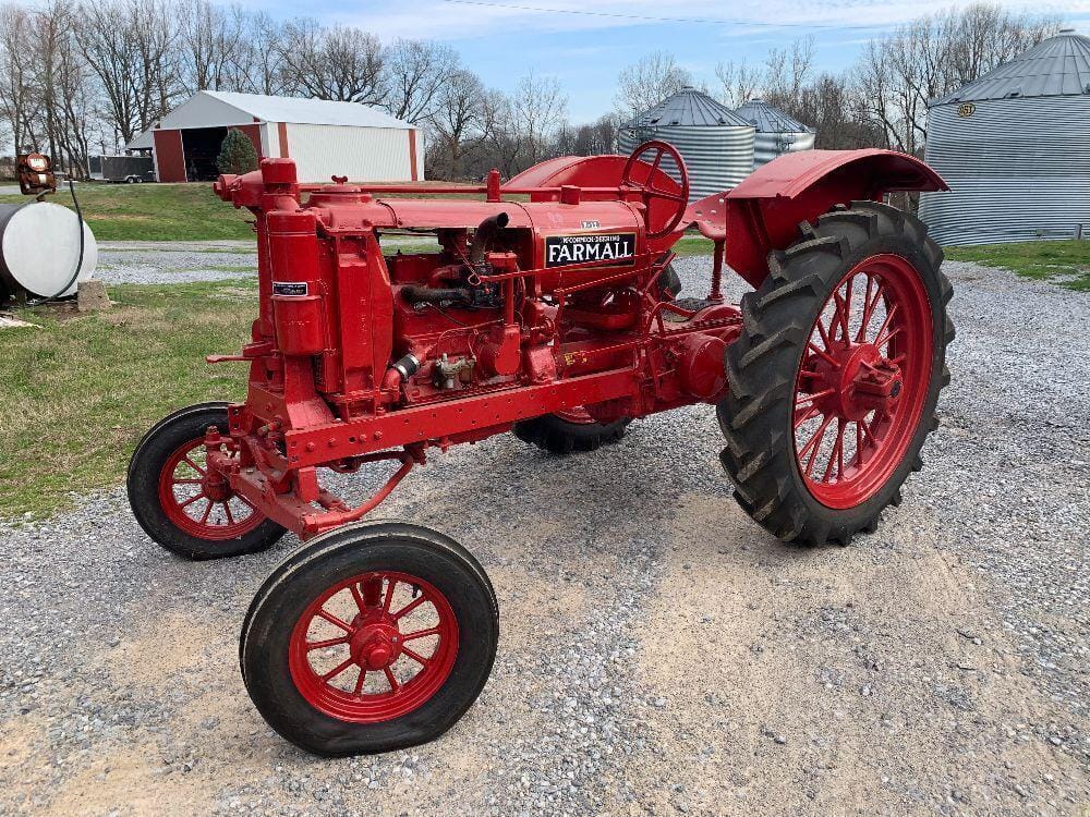 Main image Farmall F-12