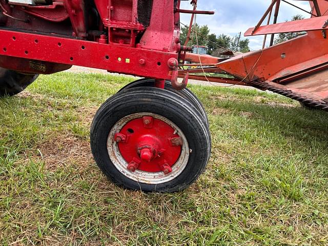 Image of Farmall F-14 equipment image 3