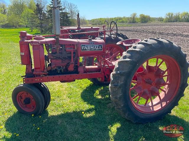 Image of Farmall F-14 equipment image 1