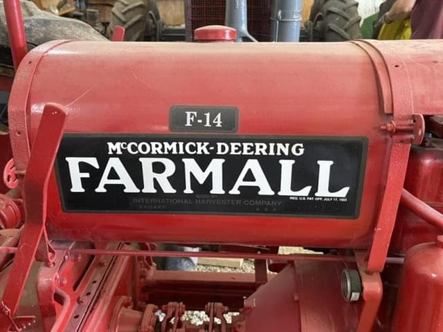Image of Farmall F-14 equipment image 2