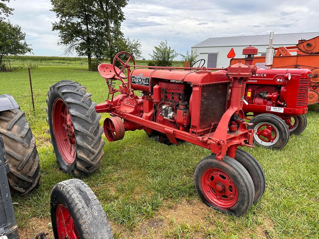 Image of Farmall F-20 Primary image