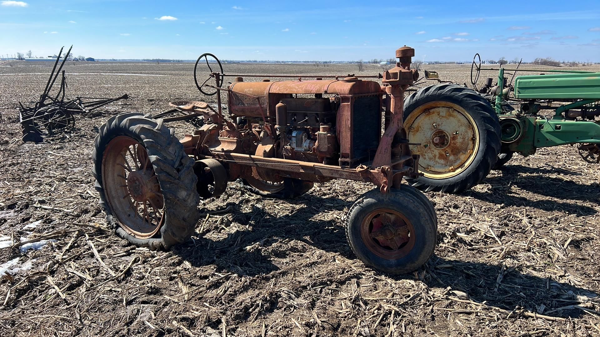 Main image Farmall F-20