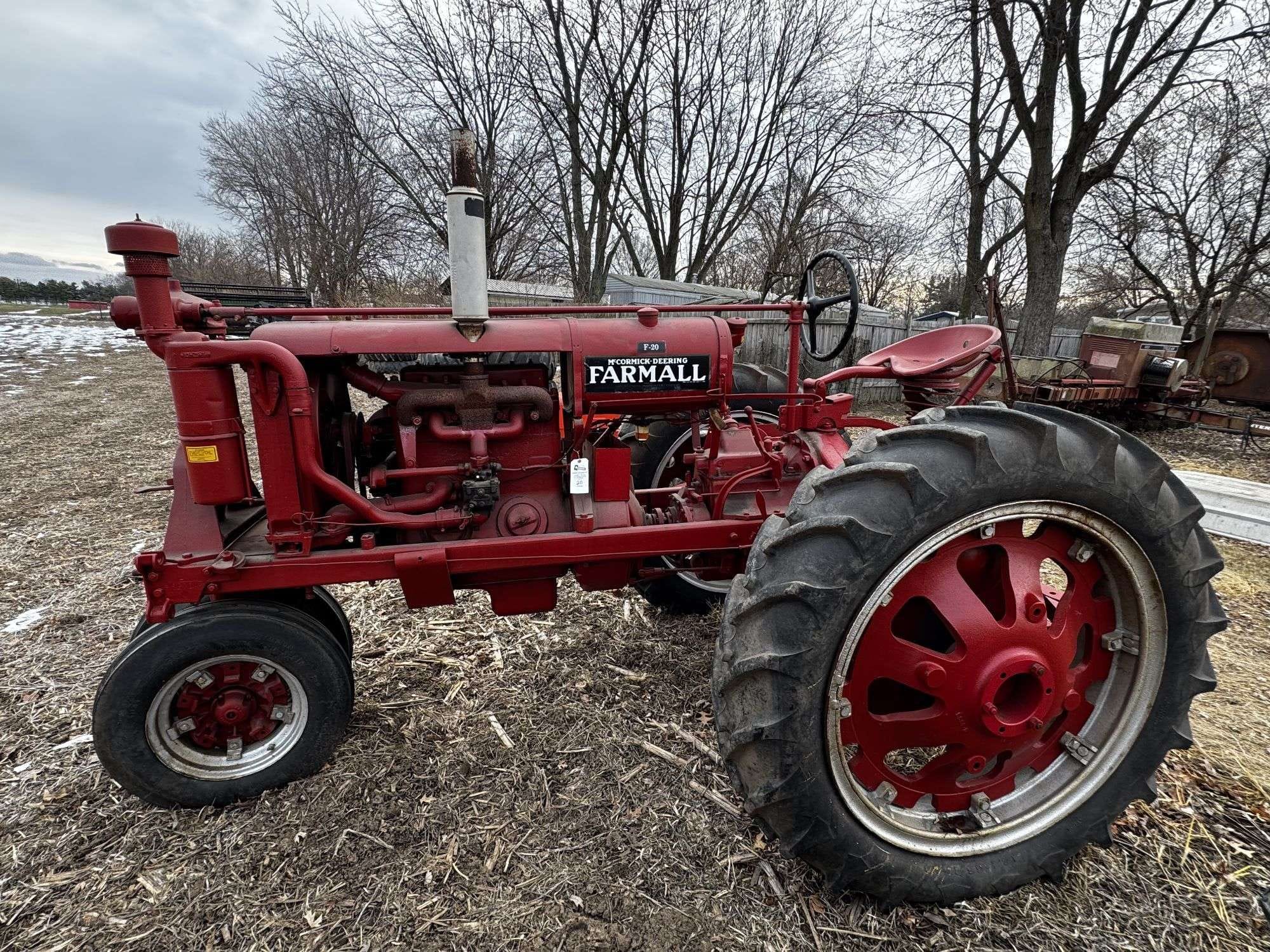 Farmall F-20 Equipment Image0
