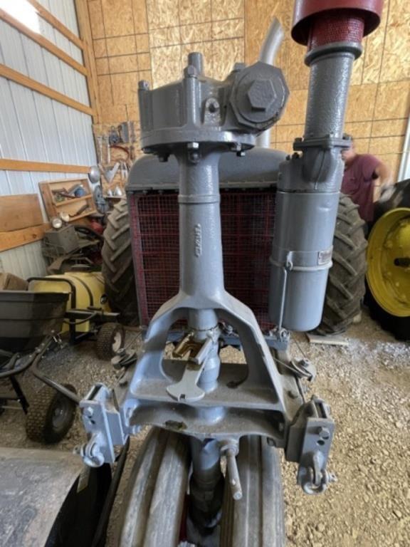 Image of Farmall F-20 equipment image 3