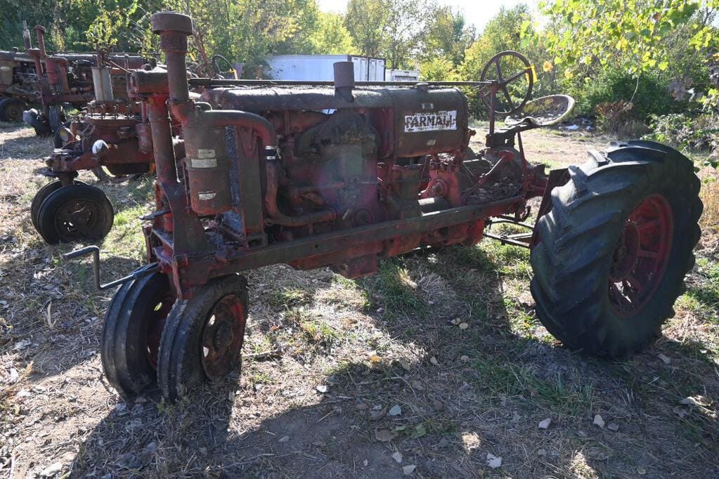 Main image Farmall F-30