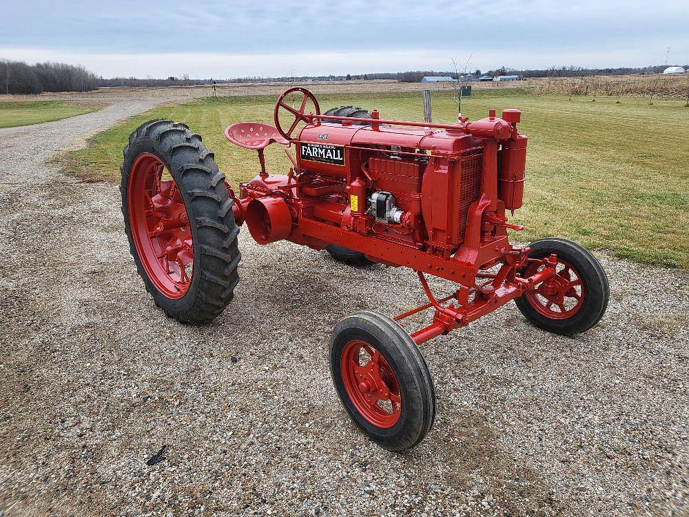 Image of Farmall F-12 Image 0