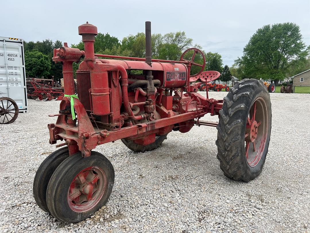 Image of Farmall F-20 Primary image