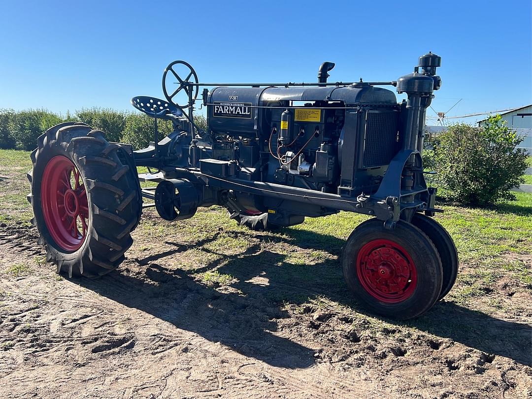 Image of Farmall F-30 Primary image