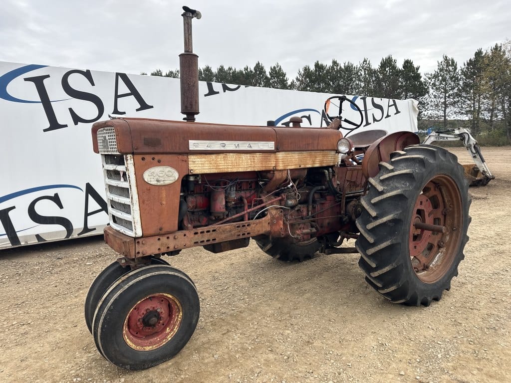 Main image Farmall 460