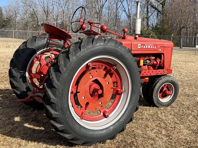 Image of Farmall H equipment image 4