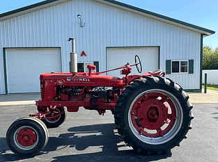 Farmall H Equipment Image0