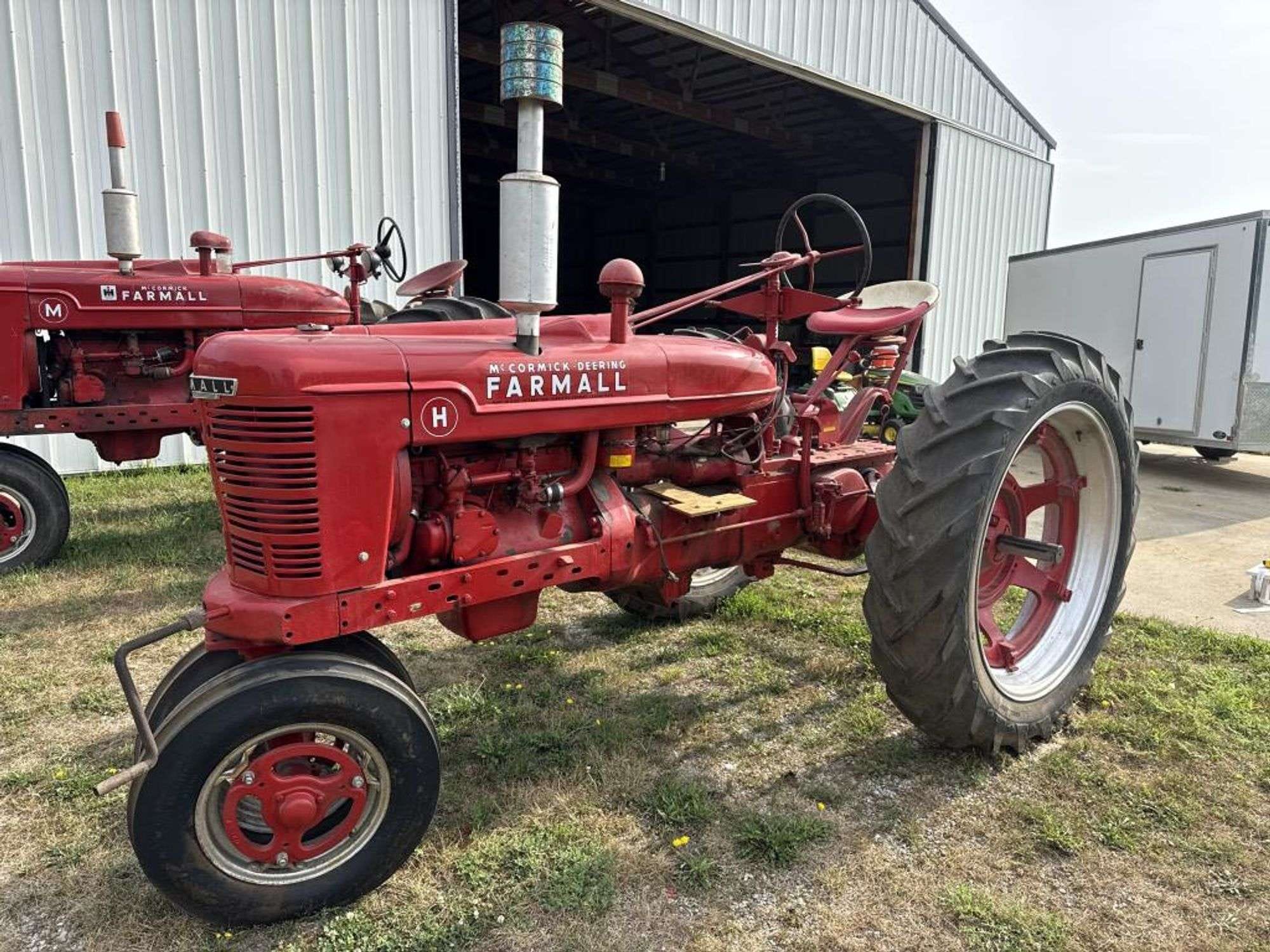 Farmall H Equipment Image0