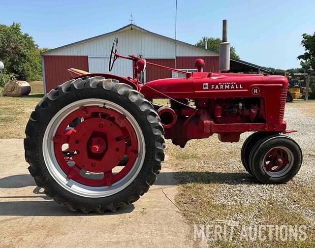 Image of Farmall H equipment image 4